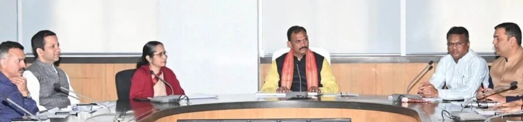छत्तीसगढ़ स्वास्थ्य मंत्री श्याम बिहारी जायसवाल /republic express news/